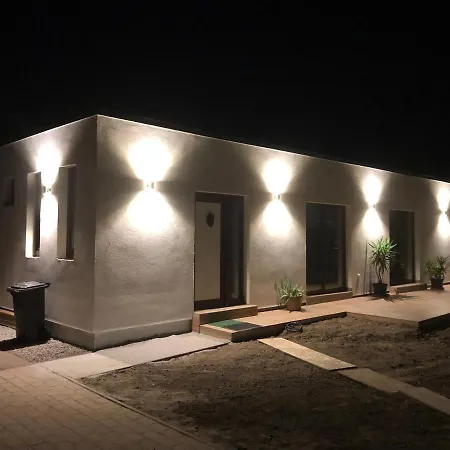Holiday home Privat Tropical House With Jacuzzi *