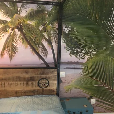Privat Tropical House With Jacuzzi Prázdninový dům *
